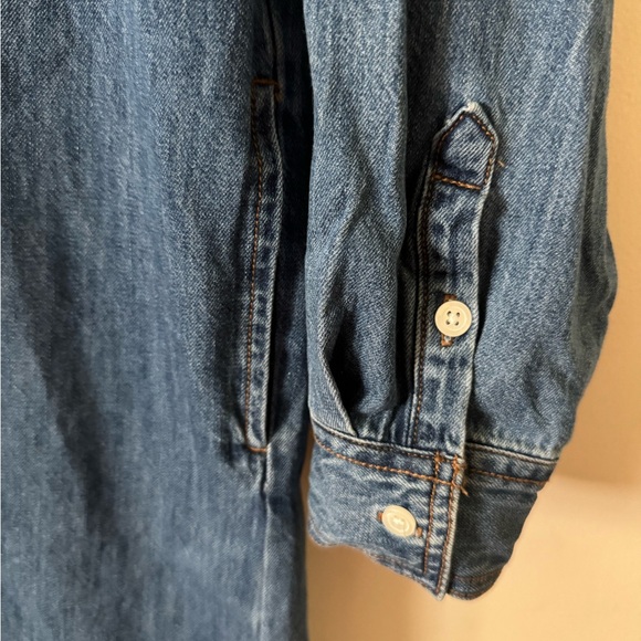 Universal Thread Blue Denim Long Sleeve Dress NWT Size XS Pockets Button Sleeves - Picture 3 of 4